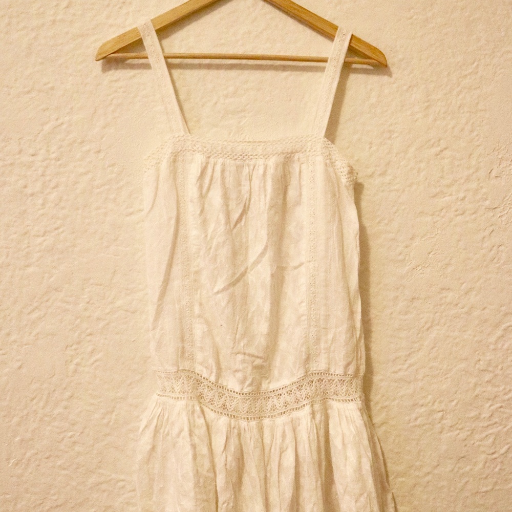 ASOS Petite White Lacey Dress Size 4